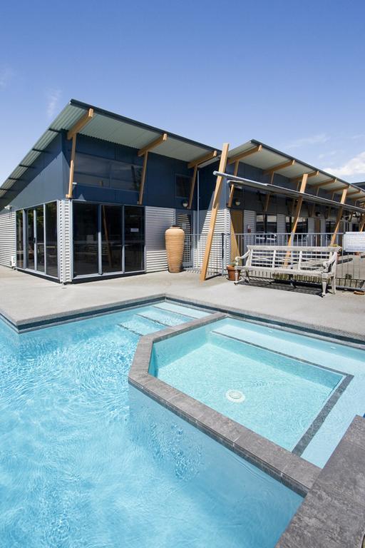 Beach House Motel Папамоа Екстериор снимка