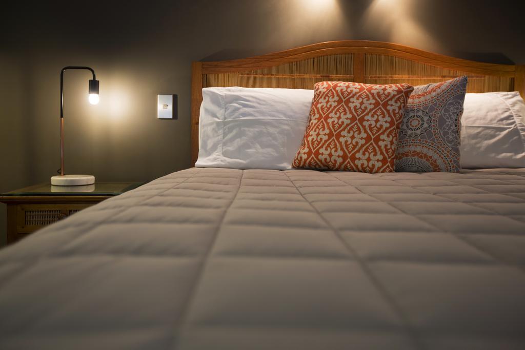 Beach House Motel Папамоа Екстериор снимка